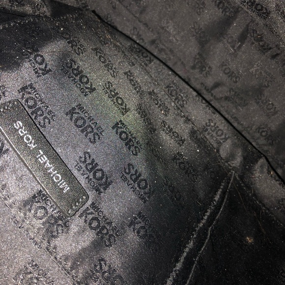 Authentic Michael Kors grey leather purse - Picture 6 of 8